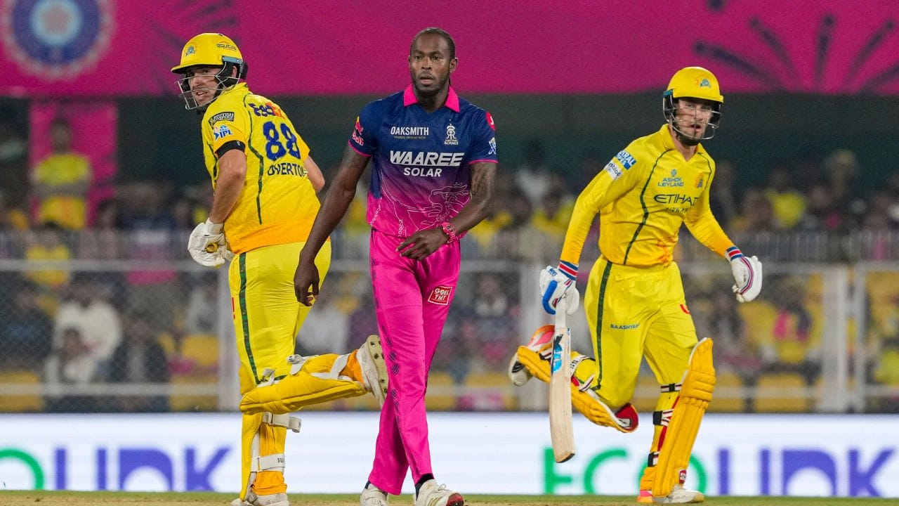 CSK vs RR: ఇలా తగులుకున్నావు ఏంట్రా! వాడ్ని ఆపలనుకునేలోపే మ్యాచ్ ...