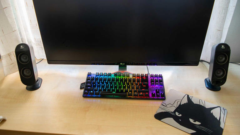 I finally ditched my $300 gaming headset—why desktop PC speakers are my ...