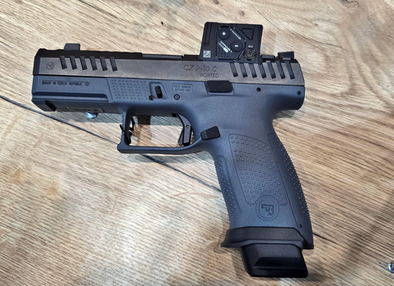 CZ P-10C PORTED COA, czyli czeskie pistolety bezkurkowe w najnowszej ...