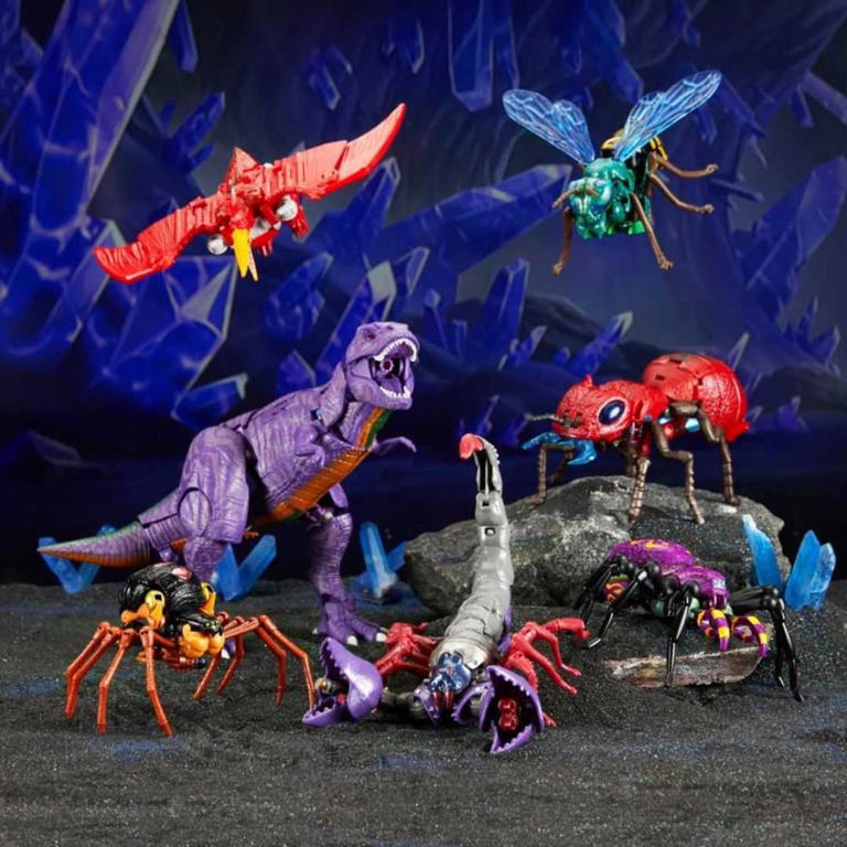 Transformers revives the original Predacons with first-look action ...