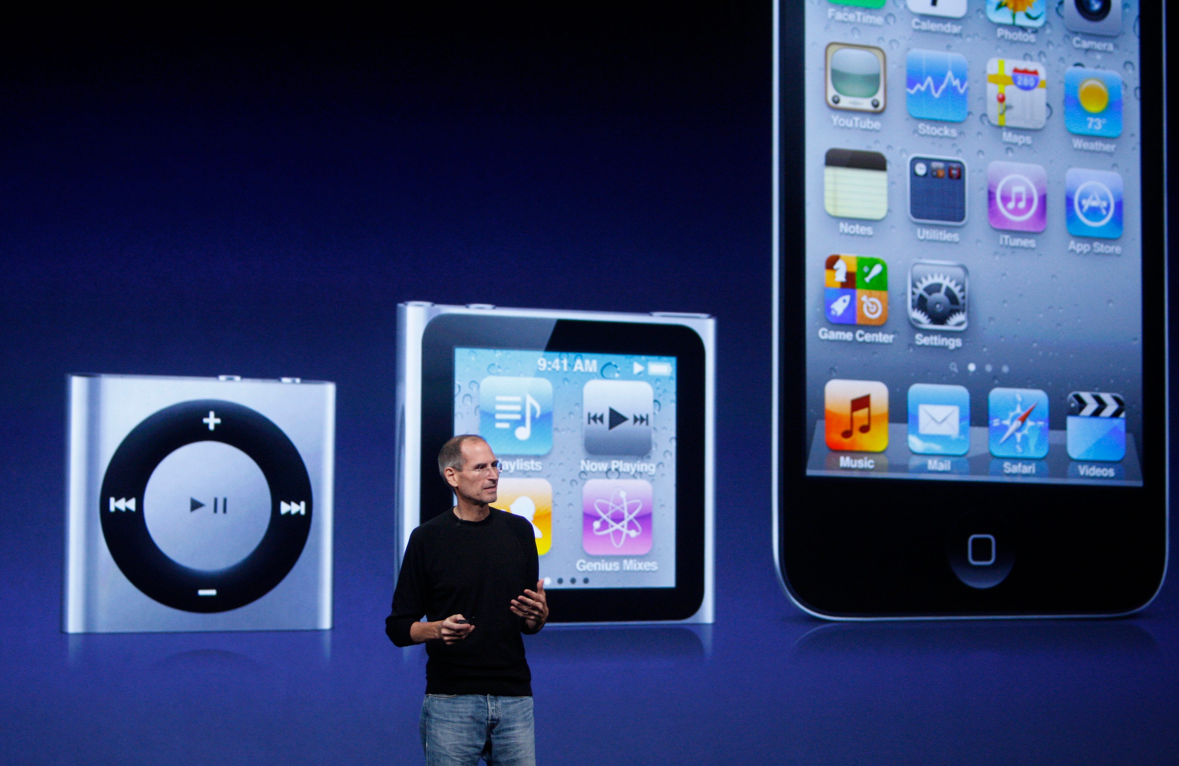 Apple is turning 50, and these former leaders say the culture made it ...