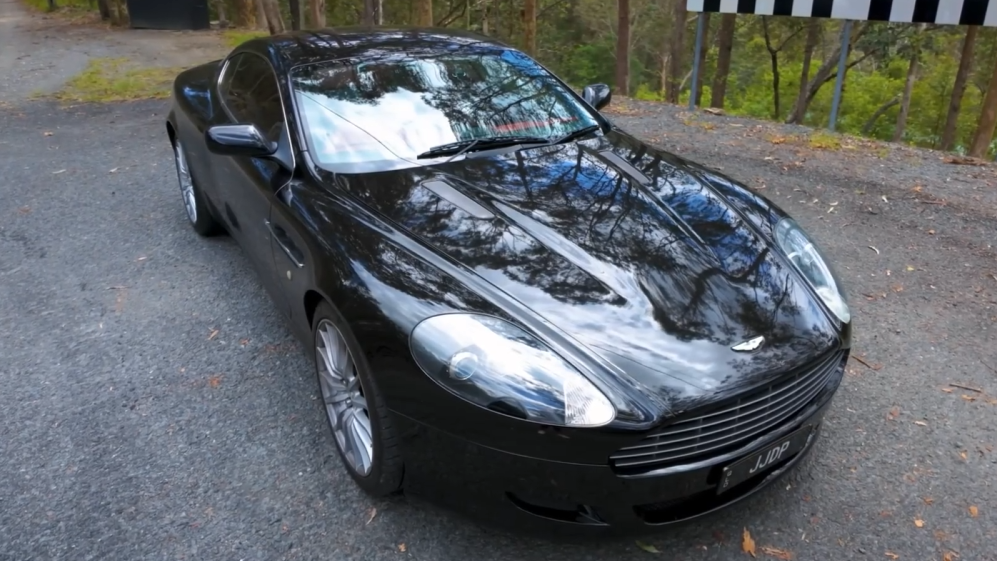 A long-awaited drive in the classic DB9