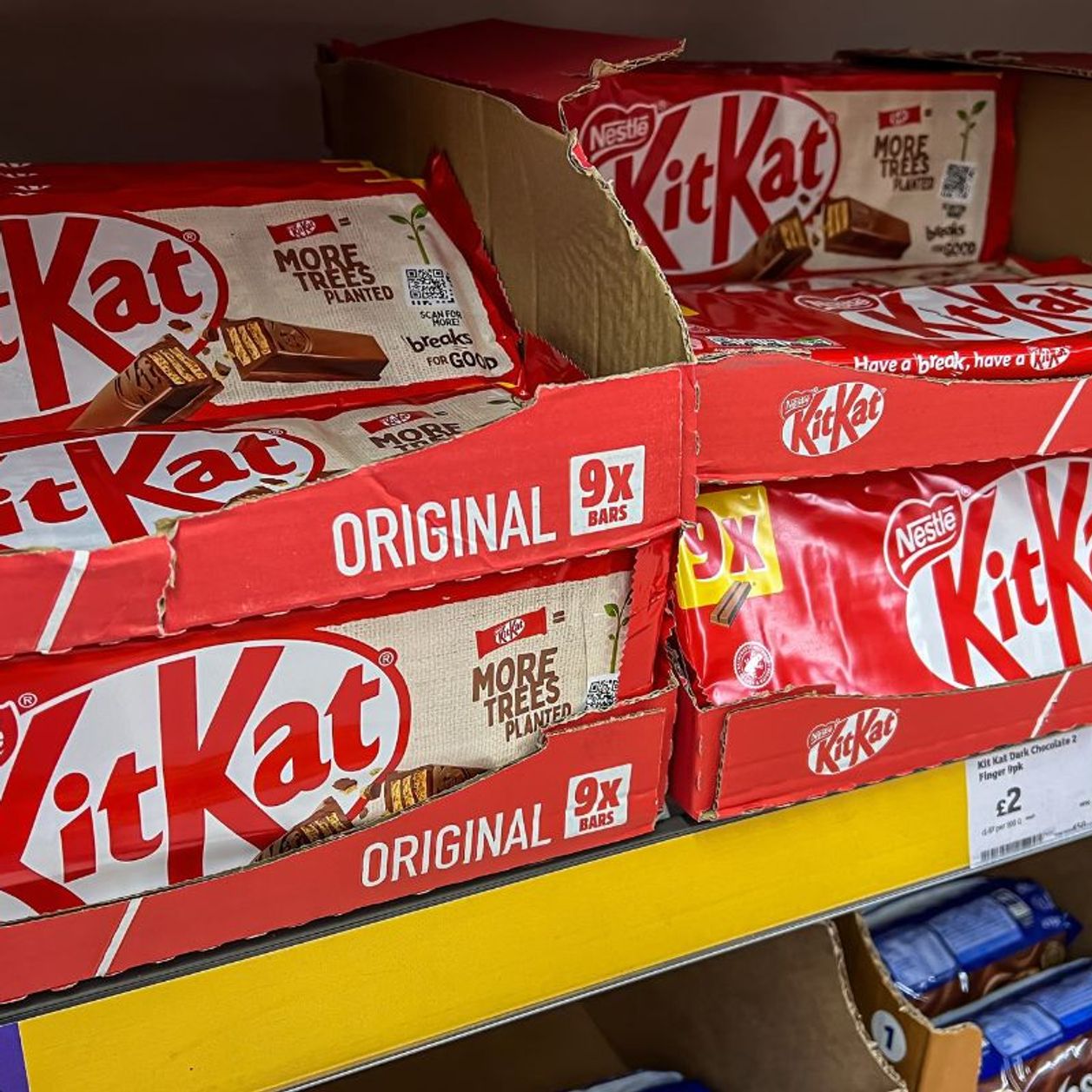 Vol massif de KitKat : 12 tonnes de chocolat s’évaporent, une pénurie ...