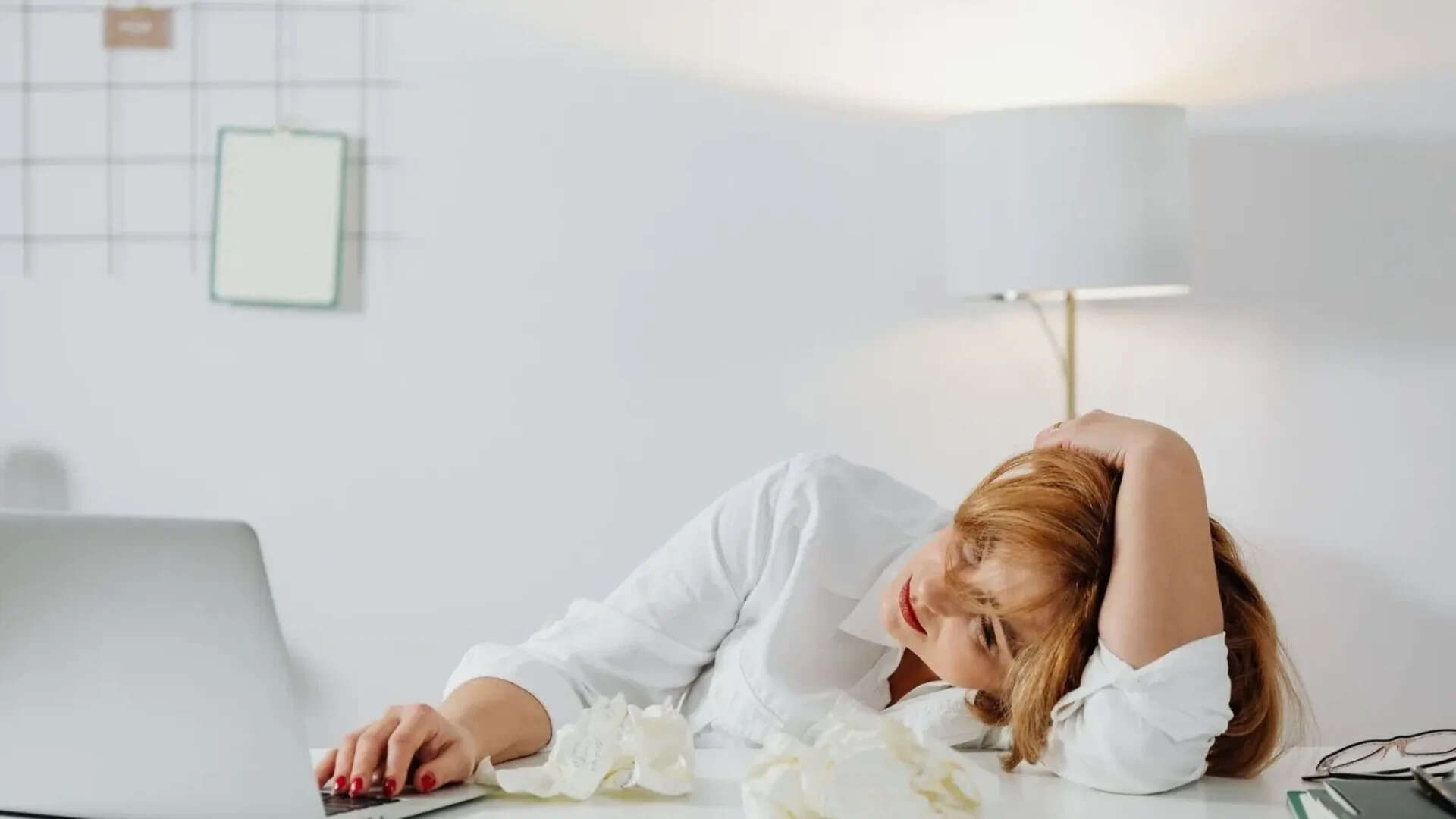 Your body clock is out of sync: How irregular sleep and meal timing ...