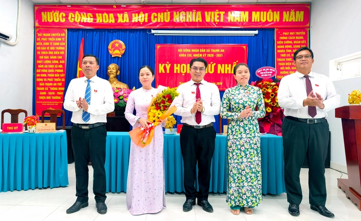 Bà Lê Thị Hồng Phượng được bầu giữ chức chủ tịch HĐND xã Thạnh An nhiệm kỳ 2026 - 2031