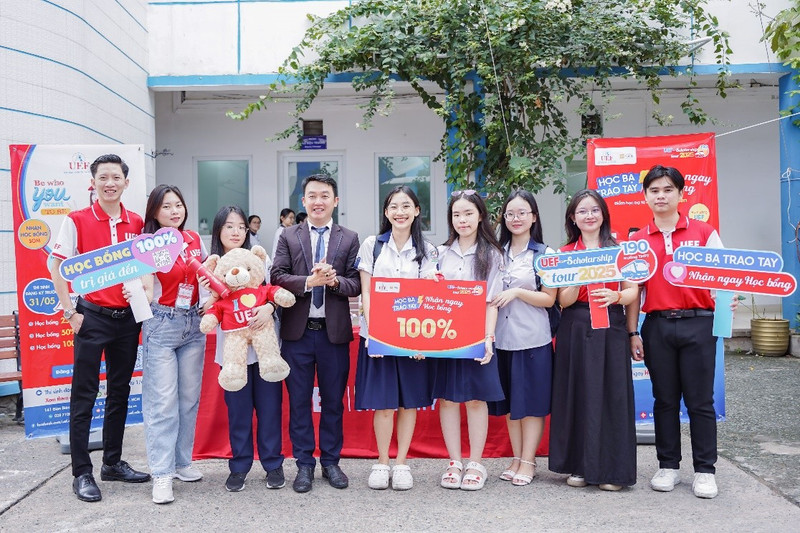 UEF sẽ có mặt tại 300 trường THPT trao học bổng trực tiếp cho thí sinh 2k8
