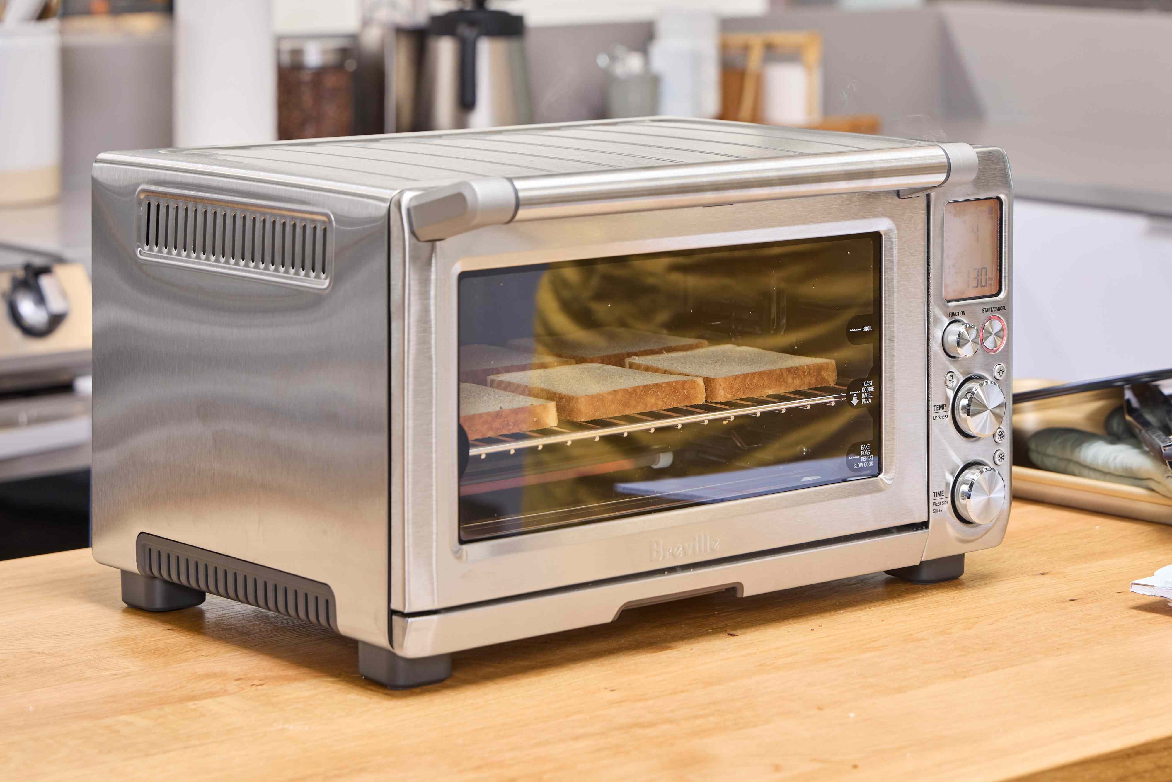 Our favorite Breville toaster oven is $50 off—but this deal ends in hours
