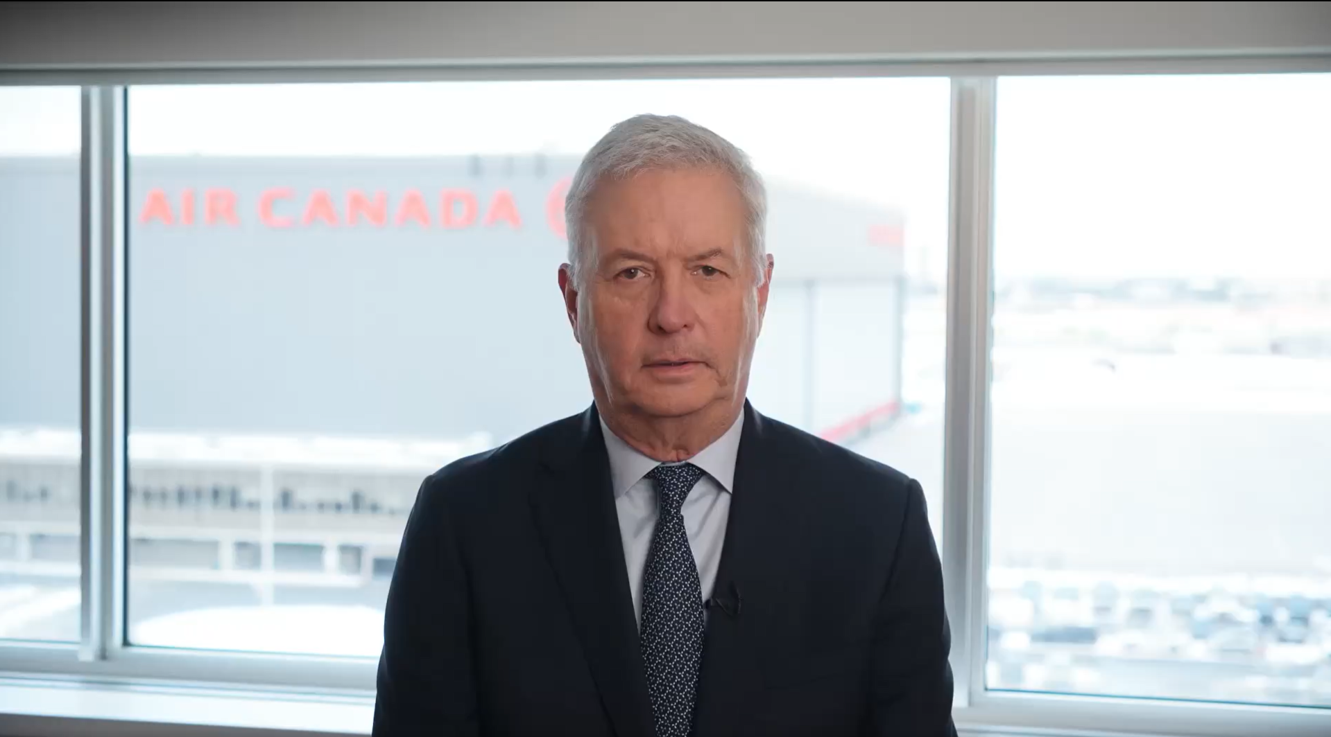 Air Canada CEO, Michael Rousseau, announces retirement after speaking ...