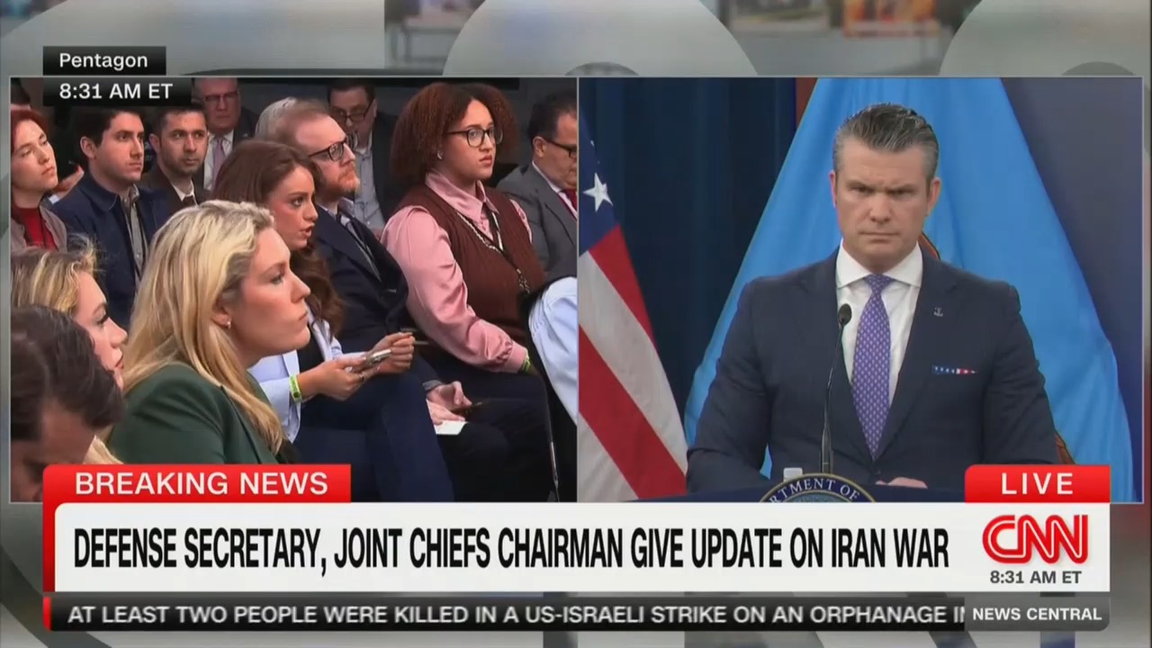 Pro-Trump reporter presses Hegseth on his message to MAGA supporters ...