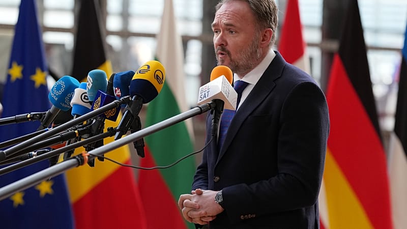 La UE insta a los países miembros a frenar la demanda de petróleo y ...