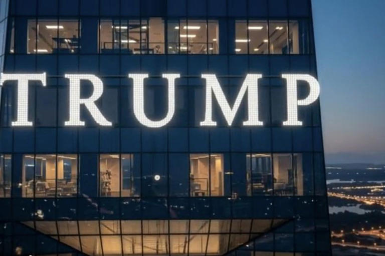Trump shares 'North Korean-style' vision for 'gold vomit' presidential ...