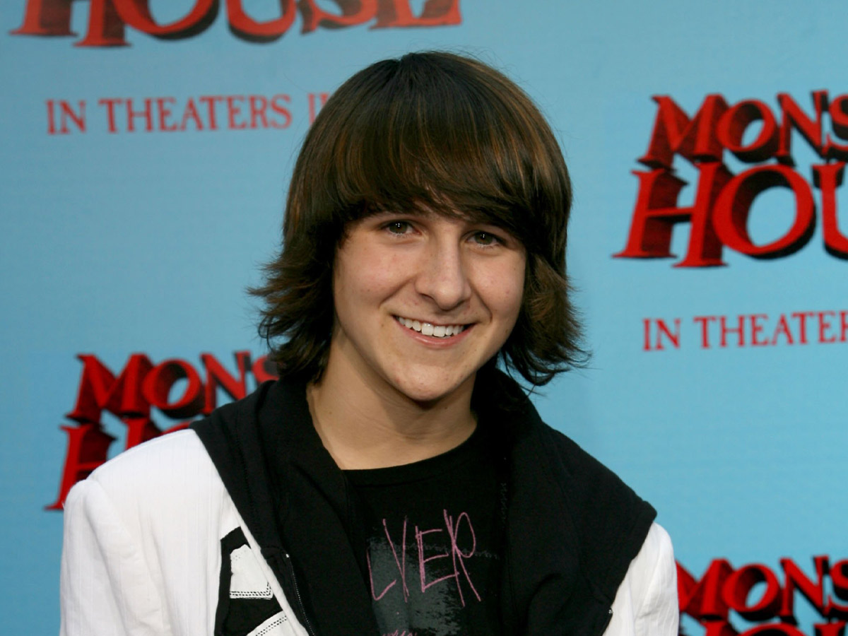 Here's what the Hannah Montana cast looks like 20 years later