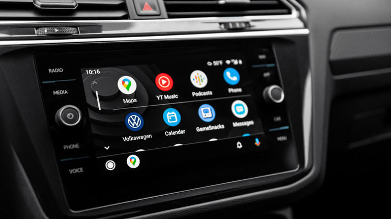 These 16 car brands just got a huge new Android Auto feature