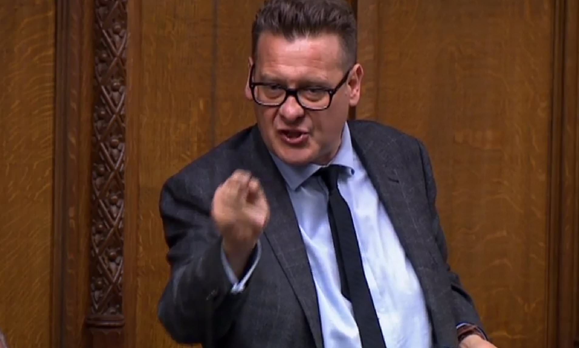 Labour suspends MP Karl Turner for criticising plan to limit trial by jury