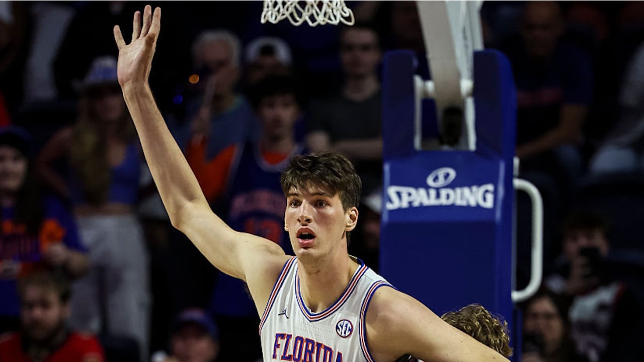 Transferring: Olivier Rioux, Florida’s 7-foot-9 center, enters portal