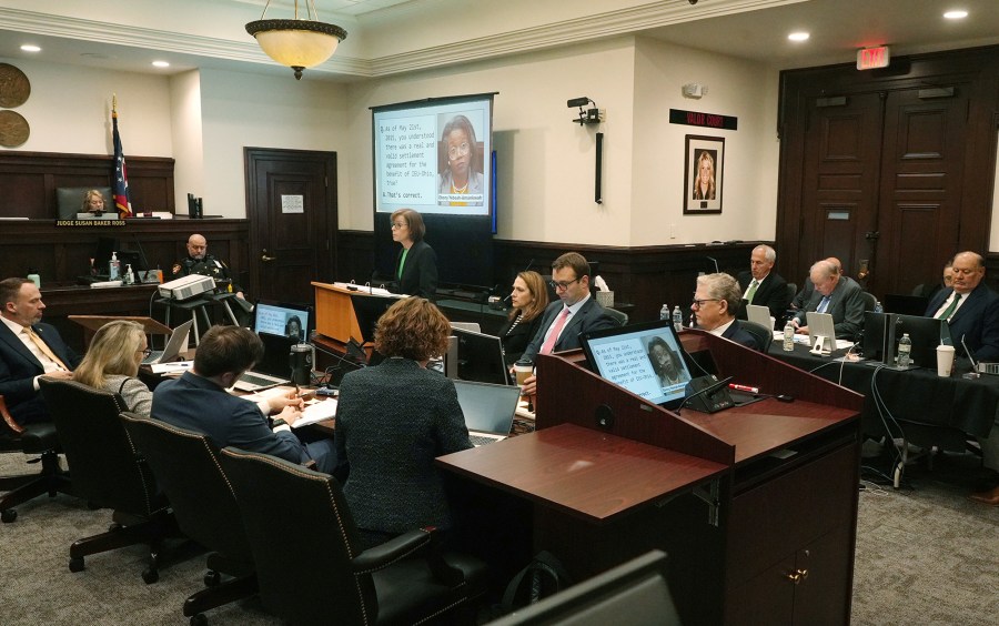 Jury can't reach verdict in FirstEnergy corruption trial