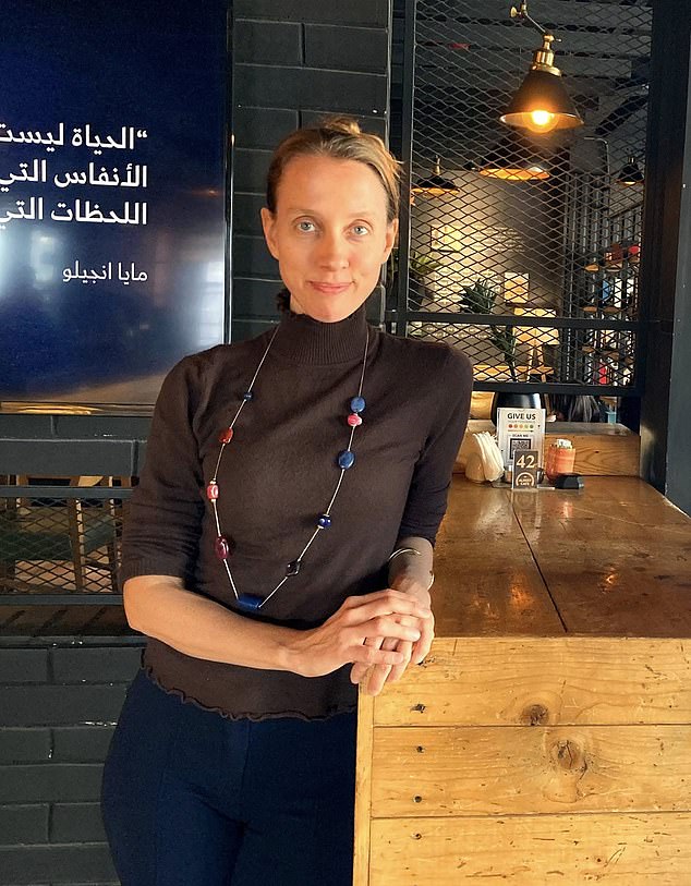 Shelly Kittleson, a freelance reporter based in the Middle East and Afghanistan , was abducted by a group of unidentified men near her hotel in the Iraqi capital on Tuesday