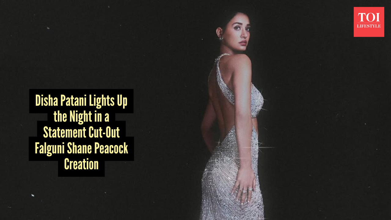 navy blue dress for baby girl Disha Patani Looks Ravishing In Backless Black Dress, Check Out The Diva's  Hot And Sexy Pictures main image 1