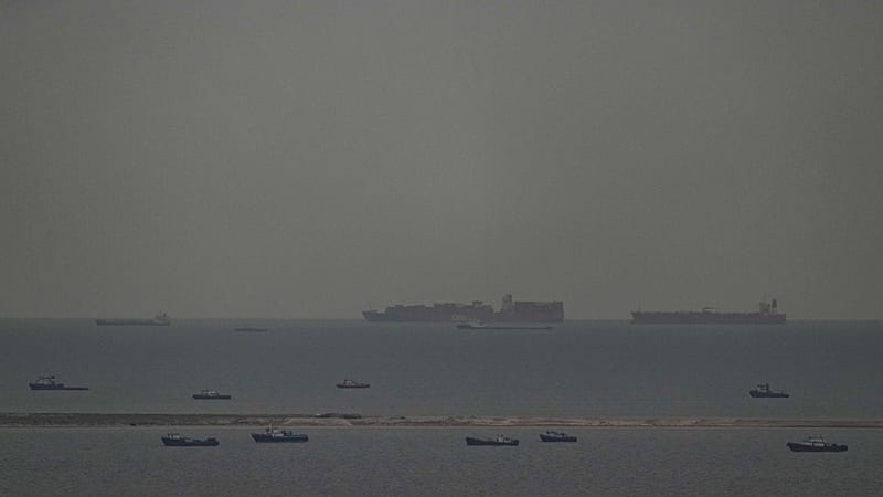 Netanyahu pushes pipeline plan as Hormuz shuts