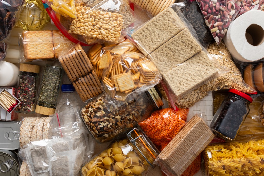 Warnings issued as 670,000 people told to stock up on food in 2 states