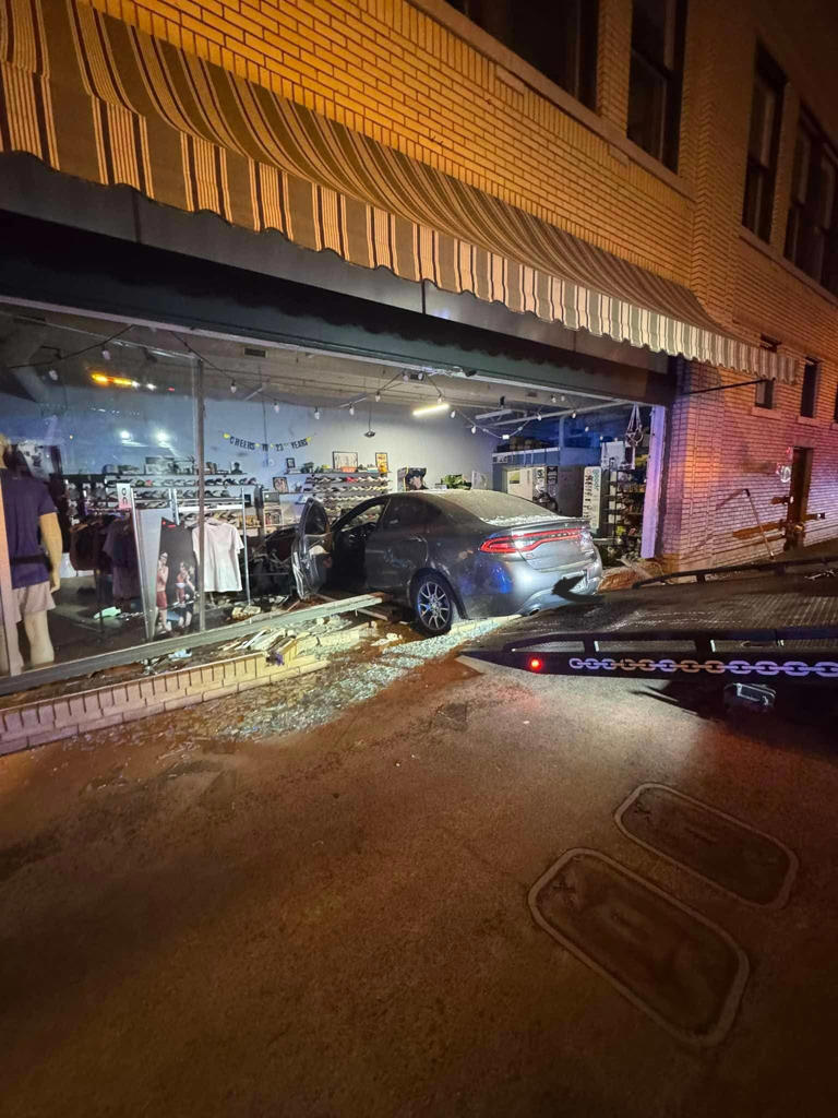 Driver charged after car crashes into Simpsonville business