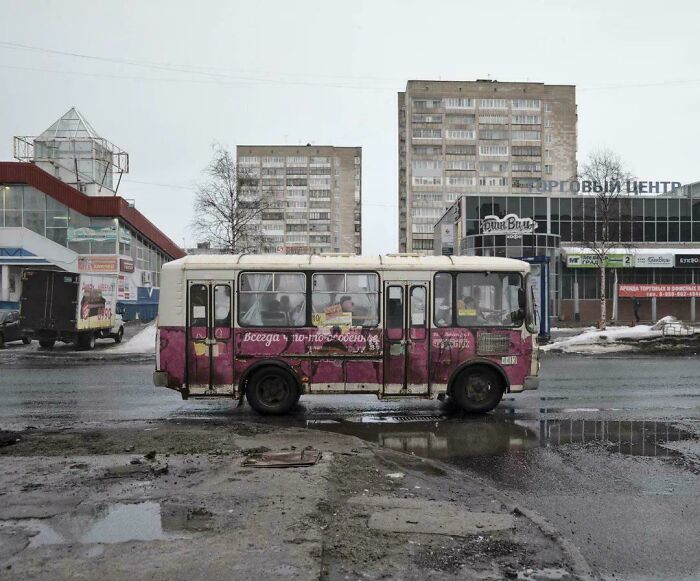 Something Very Dystopian About This: 82 Pictures Of ‘Urban Hell’