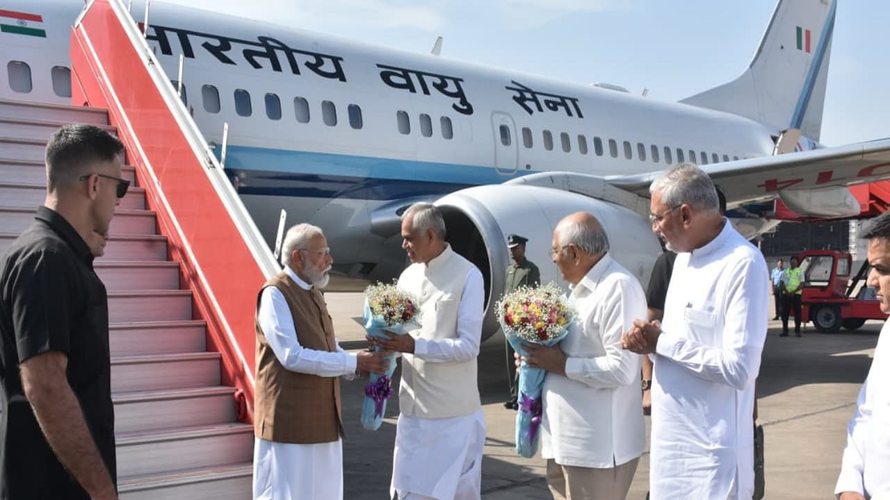 PM Modi in Gujarat, inaugurates projects worth over Rs 20,000 crore