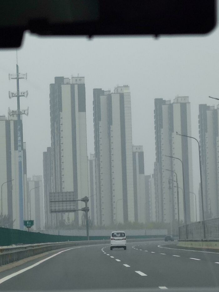 Something Very Dystopian About This: 82 Pictures Of ‘Urban Hell’