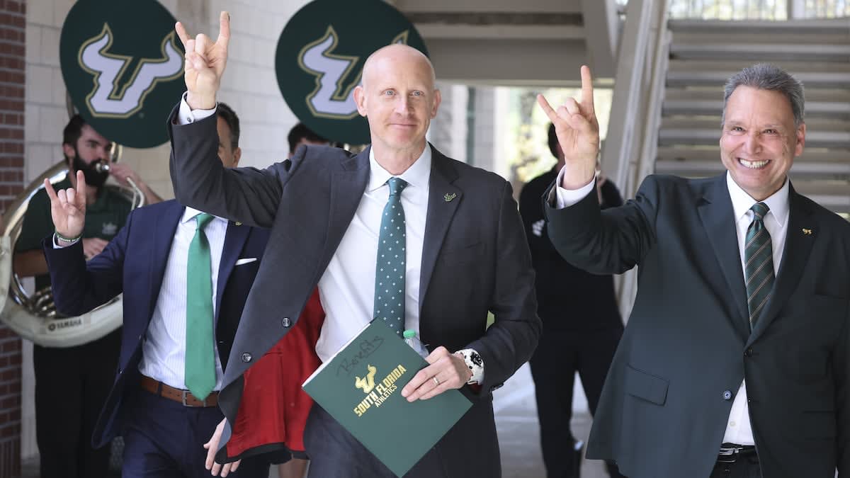 With hiring of Chris Mack, USF no longer looks like a stepping stone