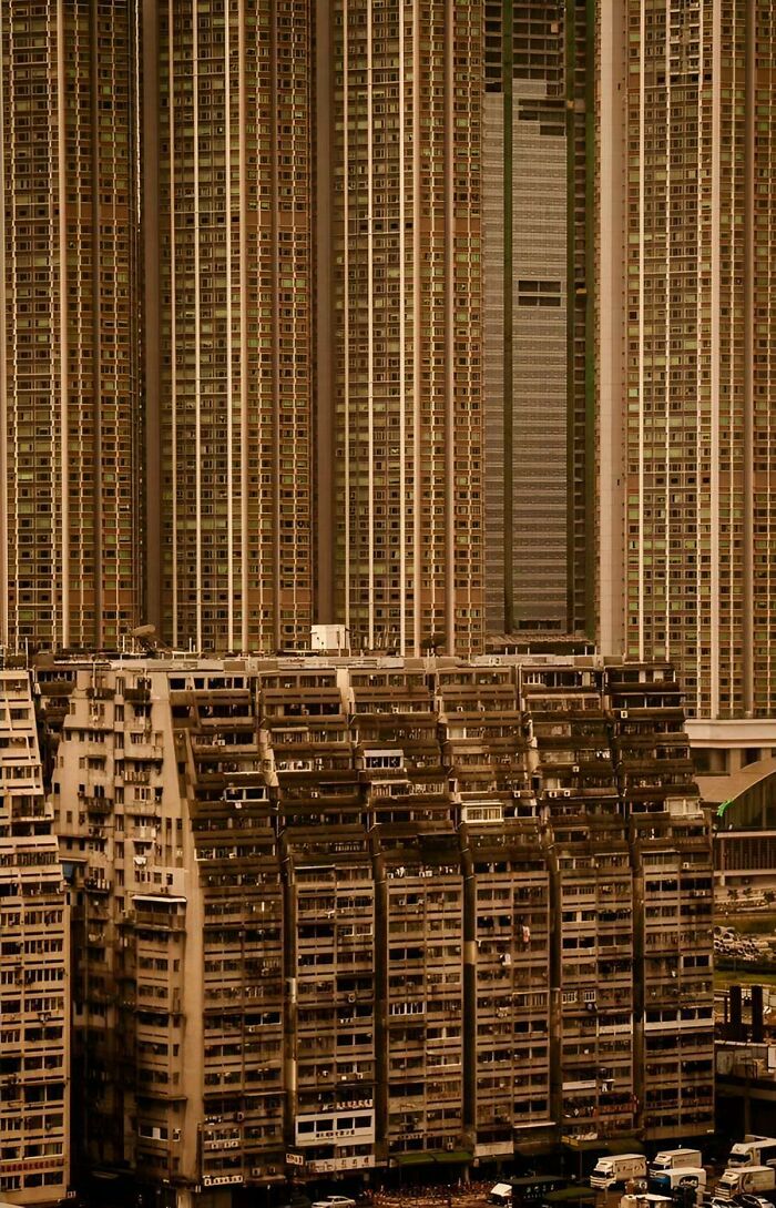 Something Very Dystopian About This: 82 Pictures Of ‘Urban Hell’