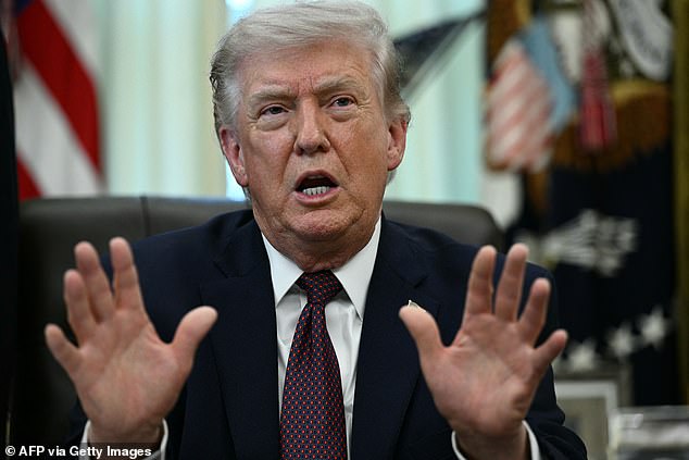 Audacious Trump to attend Supreme Court hearing on birthright ...