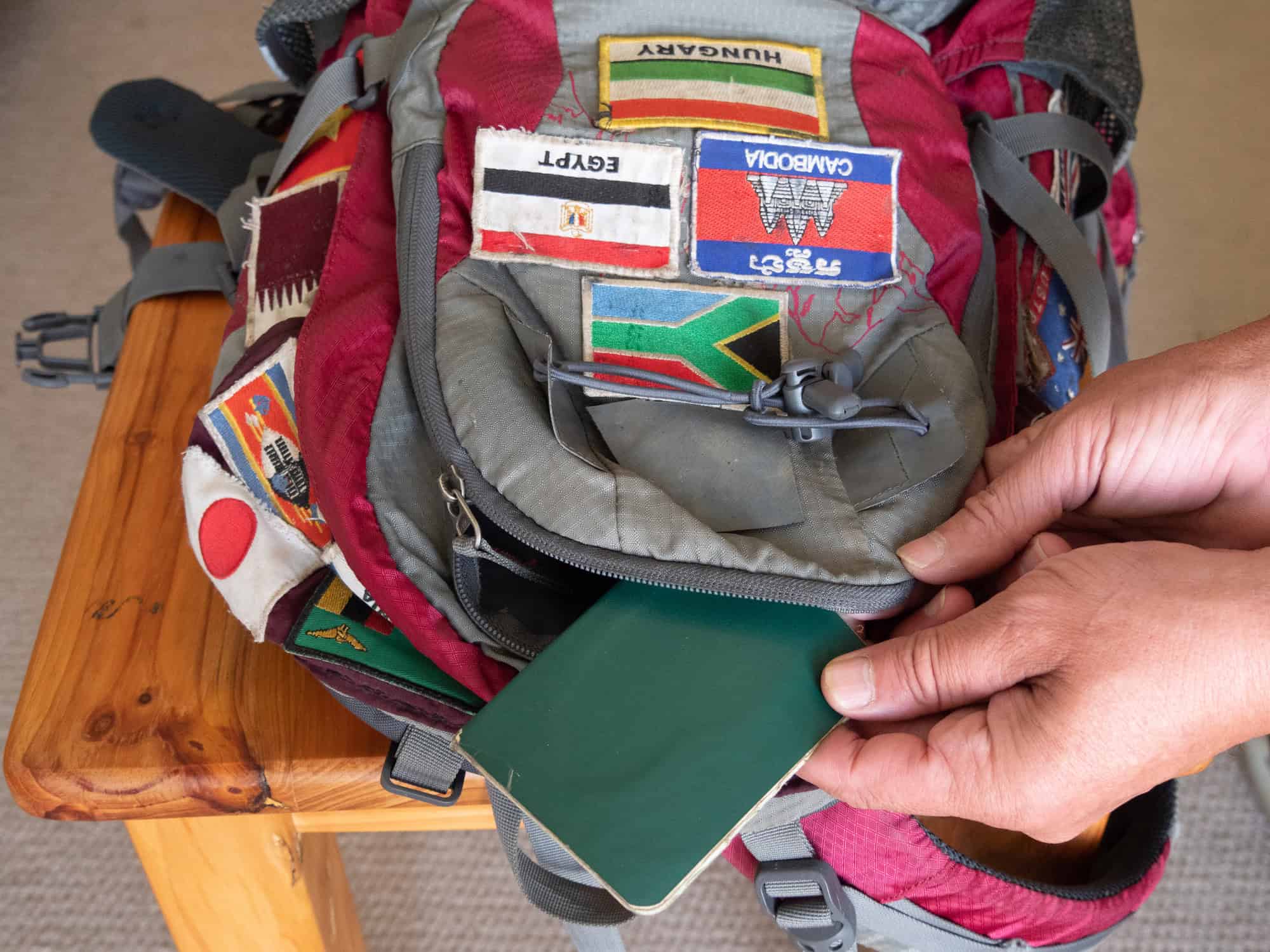 Carry the memory: Meaningful personalized gifts for backpackers and travelers<br><br>