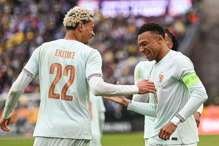 FOXBOROUGH, MASSACHUSETTS - MARCH 26: Hugo Ekitike #22 and Kylian Mbappe #10 of France celebrate a goal during the game between France and Brazil at Gillette Stadium on March 26, 2026 in Foxborough, Massachusetts. (Photo by Stephen Nadler/ISI Photos/ISI Photos via Getty Images)