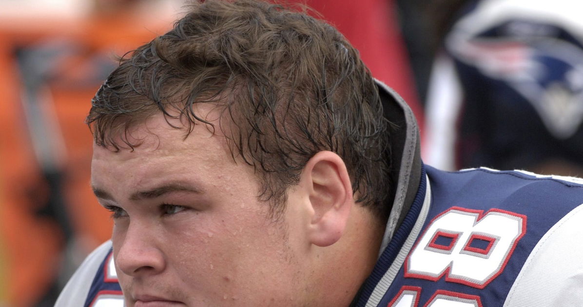 Gay former Patriots player rips anti-gay RB as 'easily replaceable'