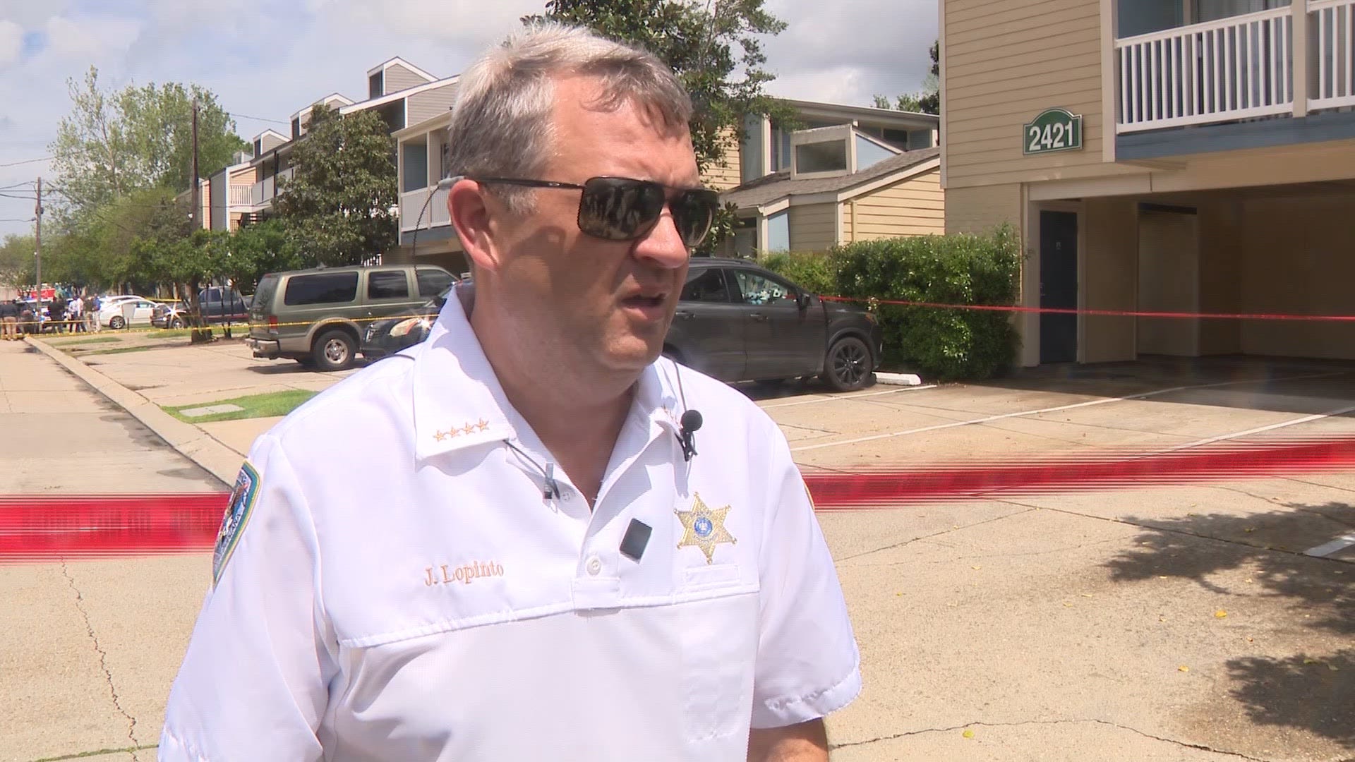 Jefferson Parish sheriff says deputy shot suspect during ambush in Metairie