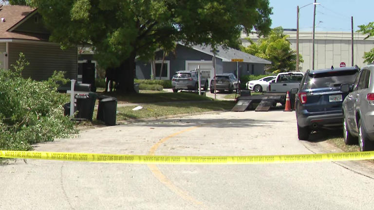 Pinellas Park man shot and killed after pointing shotgun at police ...