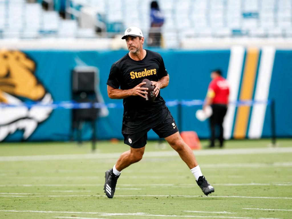New details emerge from Aaron Rodgers, Steelers $30 million standoff