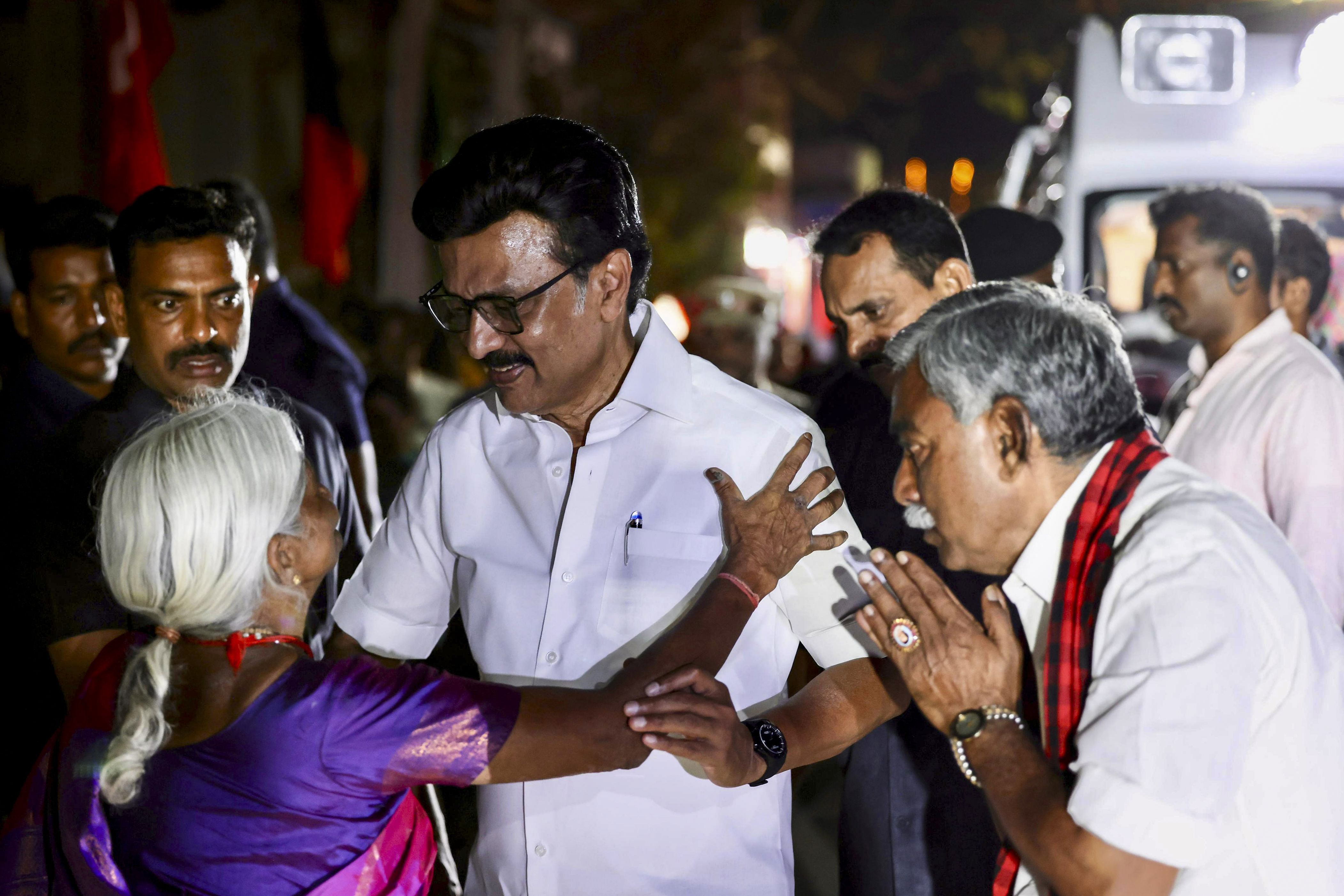 TN CM Stalin kickstarts poll campaign in Cauvery hub of Tiruvarur ...