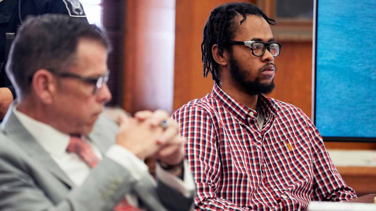 Trial underway for Tremaine Jones, man accused of killing MPD officer ...