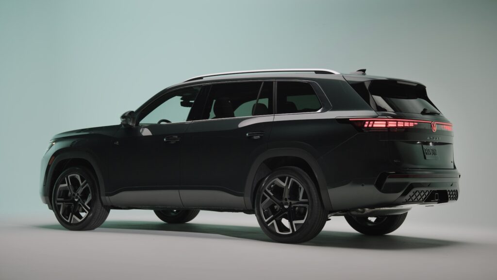 2027 Volkswagen Atlas pricing starts at $43,135