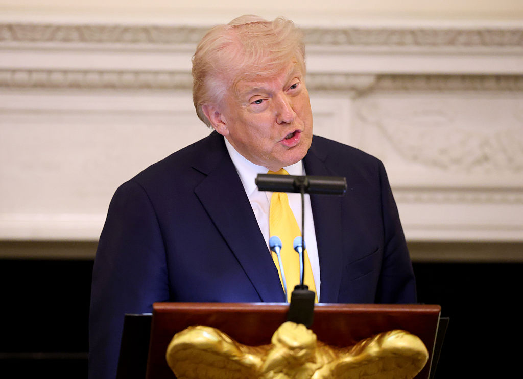 Tổng thống Mỹ Trump dự kiến thời điểm dừng xung đột với Iran, Giáo hoàng Leo kêu gọi tìm lối thoát