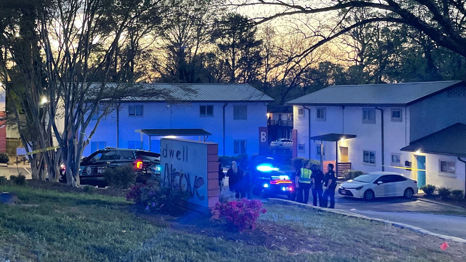 1 dead in shooting at Atlanta apartment complex, suspect detained in ...