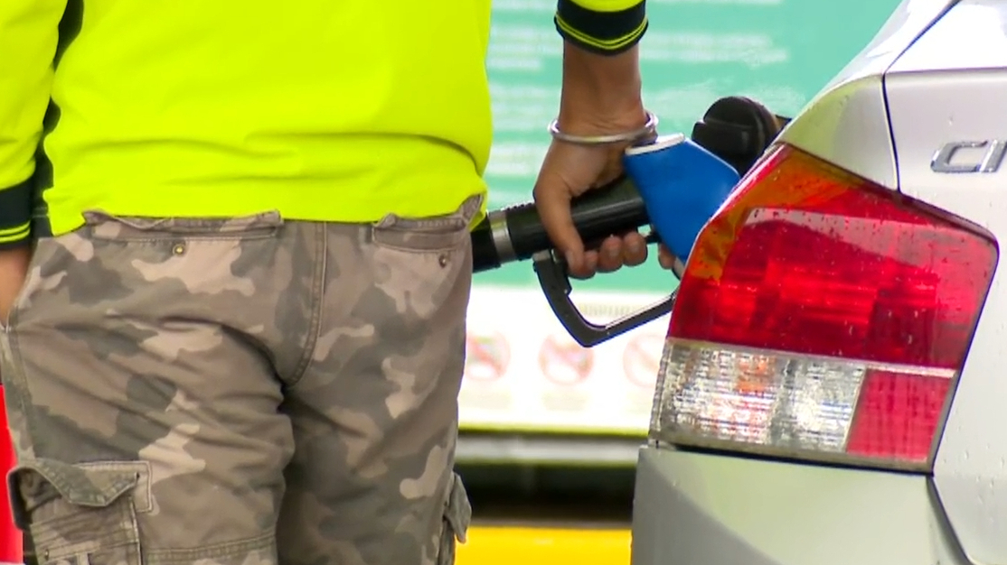 Aussies give their verdict on fuel excise cut