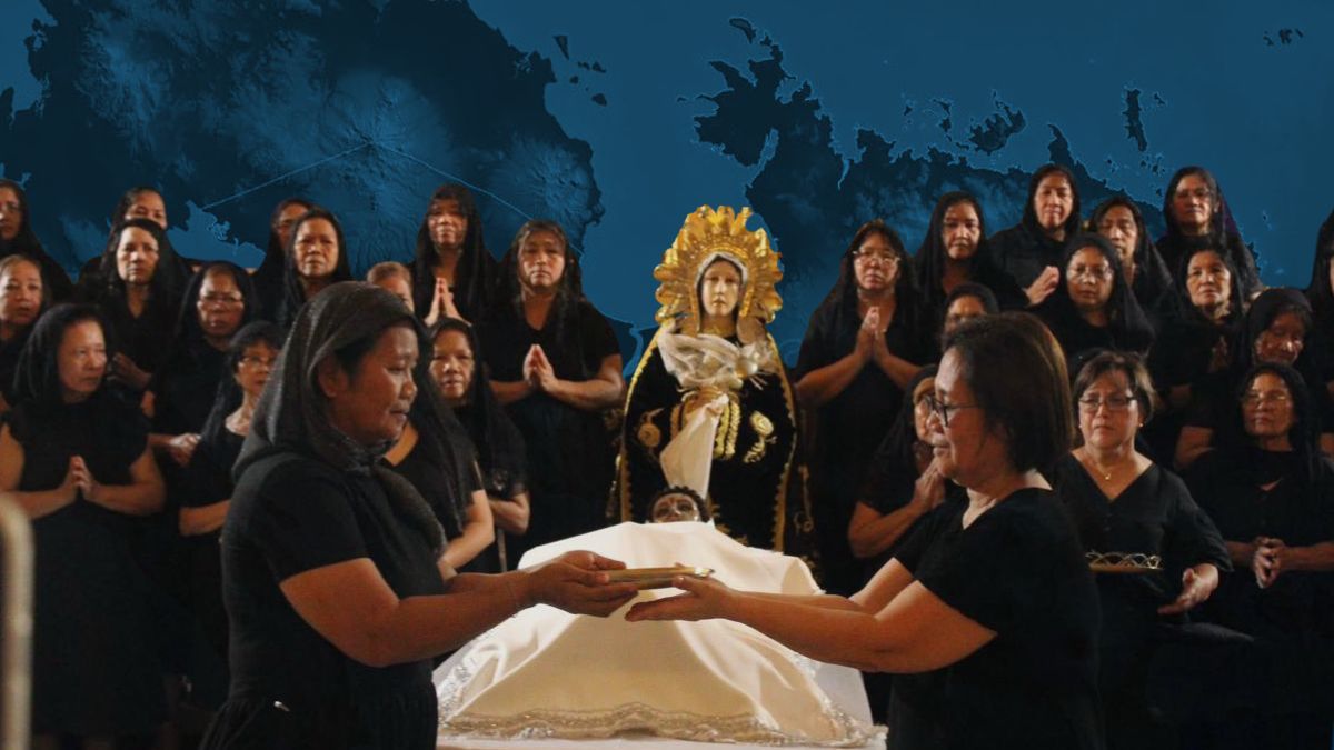 Black veils, bare feet: Holy Week women embody grief in Pampanga ...
