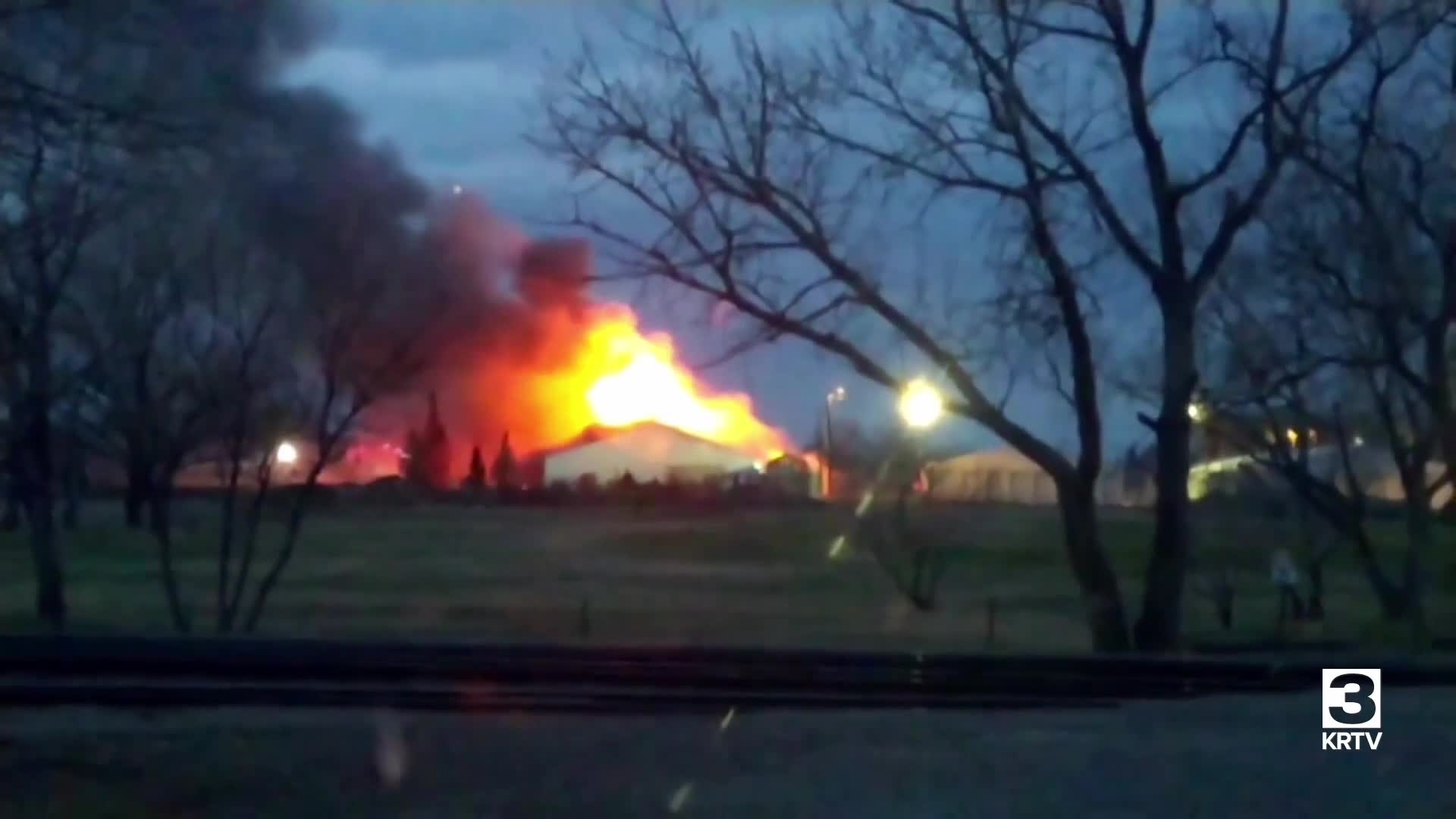 One person critically injured in apartment fire in Great Falls