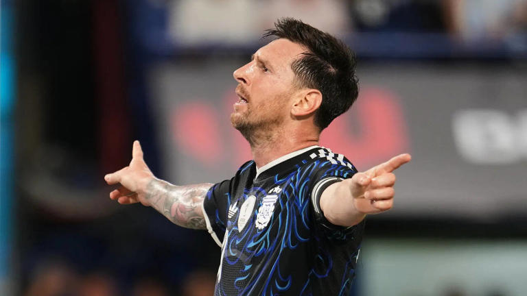 Lionel Messi contributes to Argentina's 5-0 victory in farewell ...