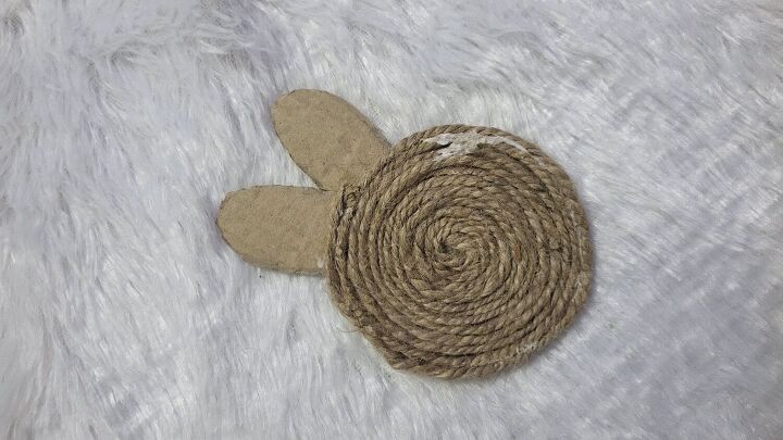 DIY bunny coasters
