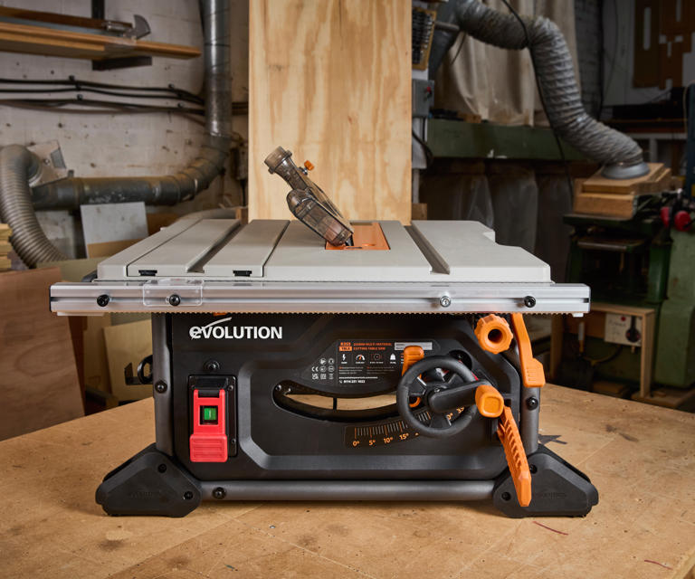 Should you use a track saw or table saw for your DIY job?