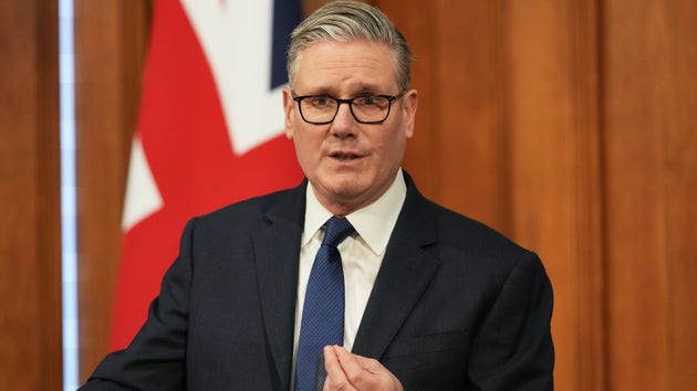 Keir Starmer defends NATO after Trump questions US membership<br><br>