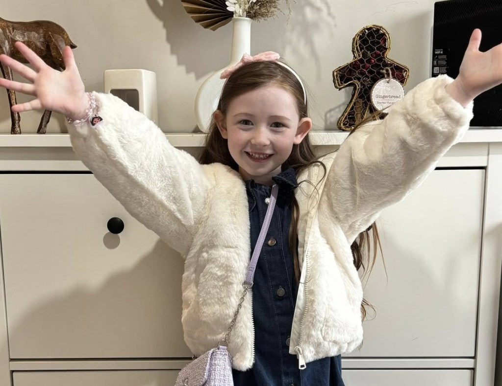 Girl, 7, drowned hours after being dropped off at new childminder<br>